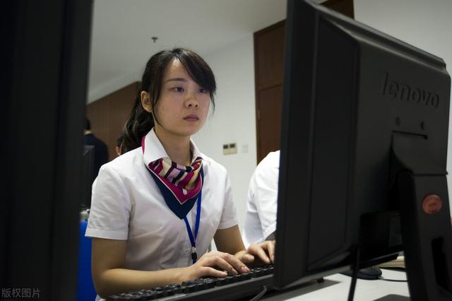 银行员工营销心得简短
:国有四大银行正式工柜员拉不到存款和完不成营销任务，会被开除吗？