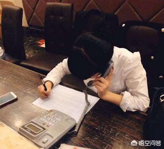 市场营销实习日志
:销售人员每天的工作日志和流程怎么写？