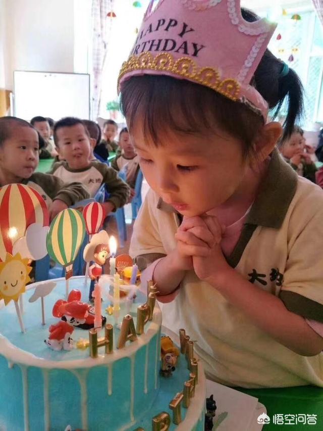 营销伎巧第三季
:自己在家做私房蛋糕，请问有什么好的营销策略，来销售产品呢？