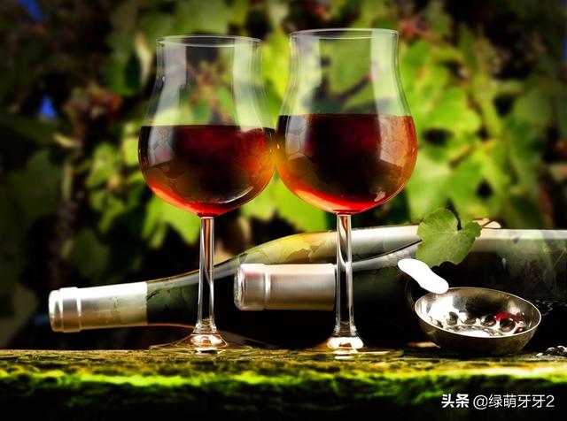 红酒营销推广方案
:红酒代理新手如何才能做好加盟店铺？