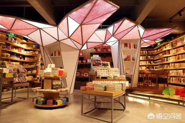 小红书营销的特点
:“新华书店”顾客只看不买，冬夏暖气照明供应，为啥却没破产？