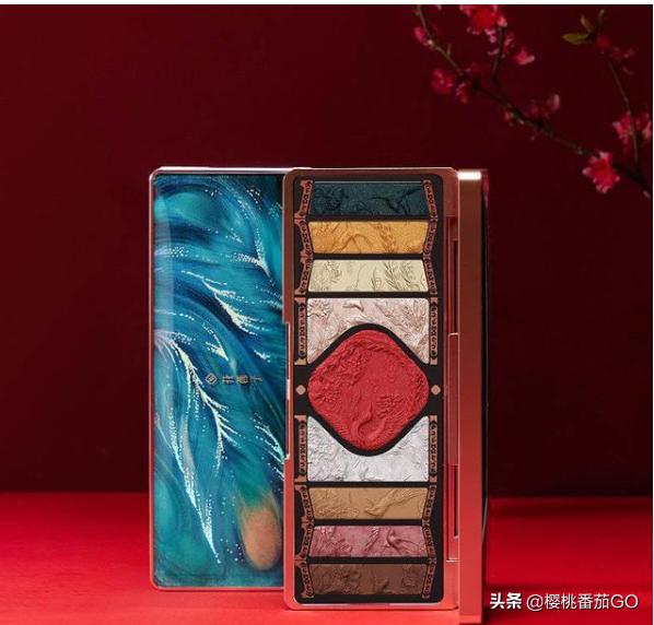 小红书种草营销模式
:想深入了解化妆品流行趋势，品牌发展，营销打法，有什么公众号，社区，app推荐？