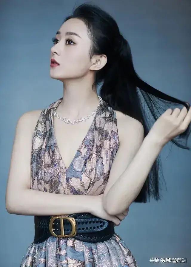小红书私信营销
:为什么短视频中卖衣服的不直接回答多少钱？为什么要私信？