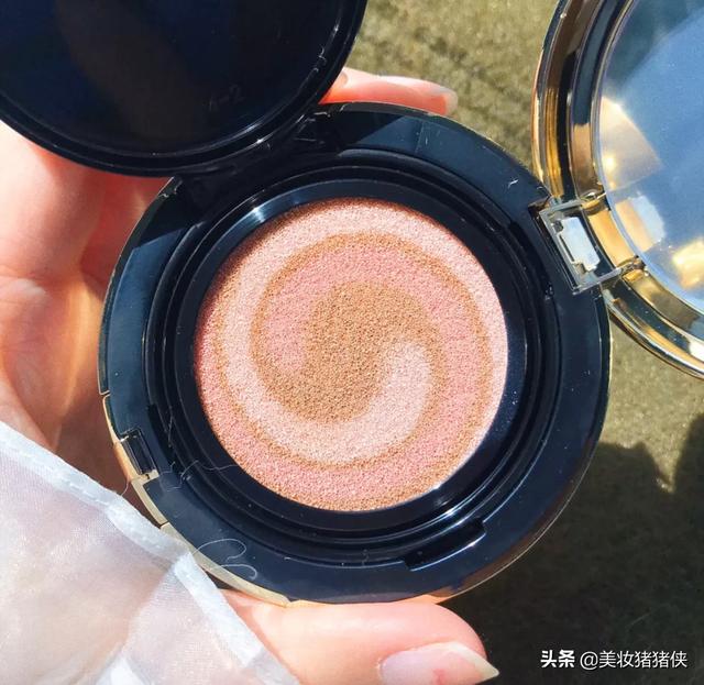 小红书营销网红种草
:你有被网红种草的经历吗？他们推荐的产品是真的好用吗？