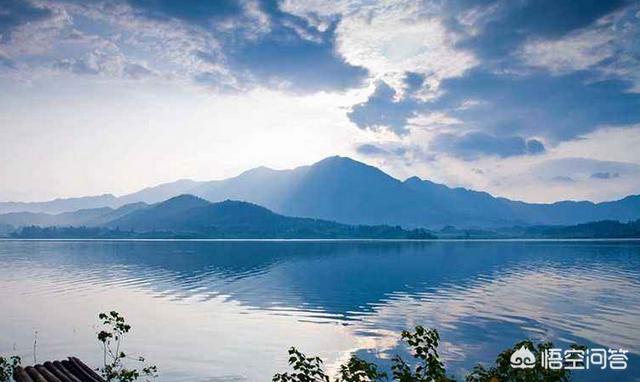 抖音旅游营销
:黄山区的抖音年货节是什么？有旅游路线推荐吗？