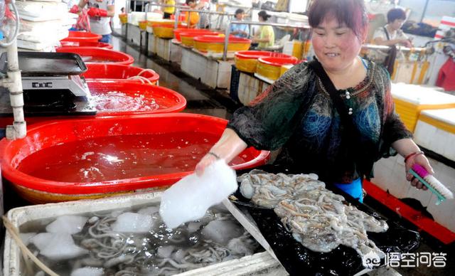 抖音内容营销
:如何看待通过抖音短视频来做宣传、营销，甚至卖产品的行为？如果是你，你会怎么做？